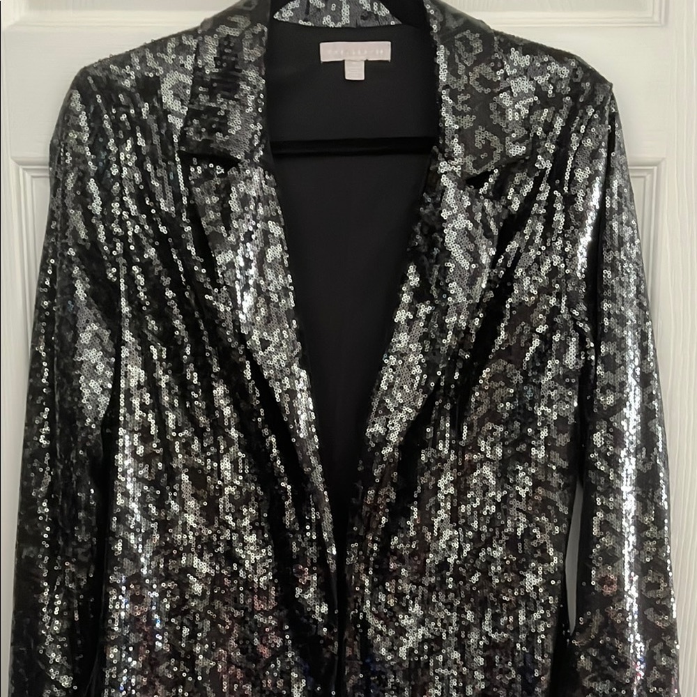 Chelsea28 Silver Velvet Blazer with Textured Finish